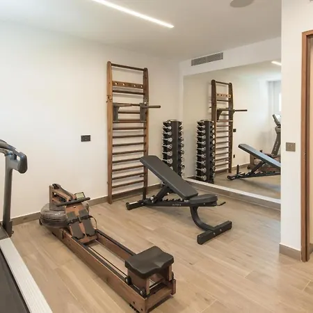 Nana Princess & Θέρετρο