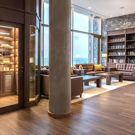 Θέρετρο Nana Princess & Χερσόνησος