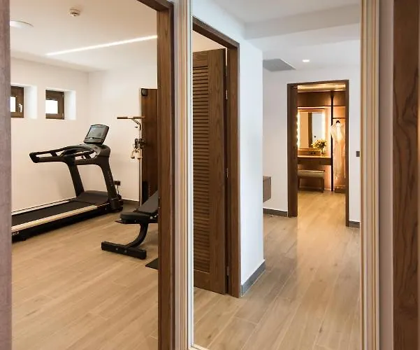 Nana Princess & خيرسونِسوس